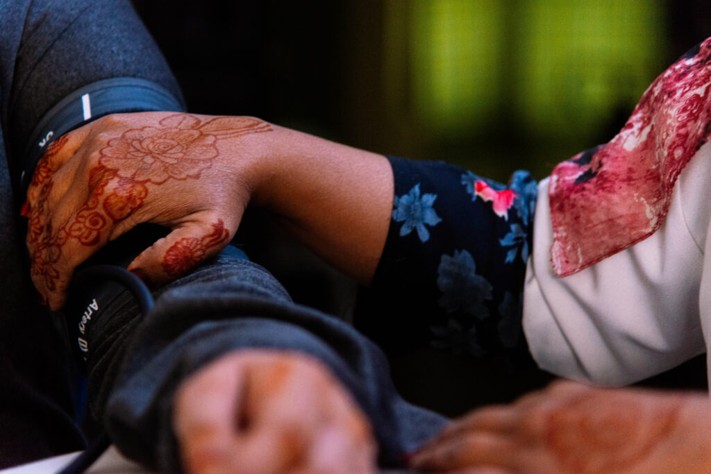 Sambhavna Trust Clinic, screening of patients. Ph. Credit: Claudio Avella